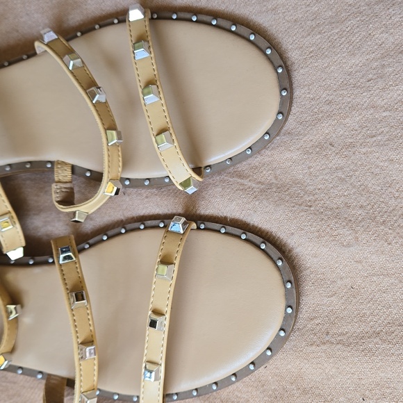 A New Day Sandals - Picture 6 of 8